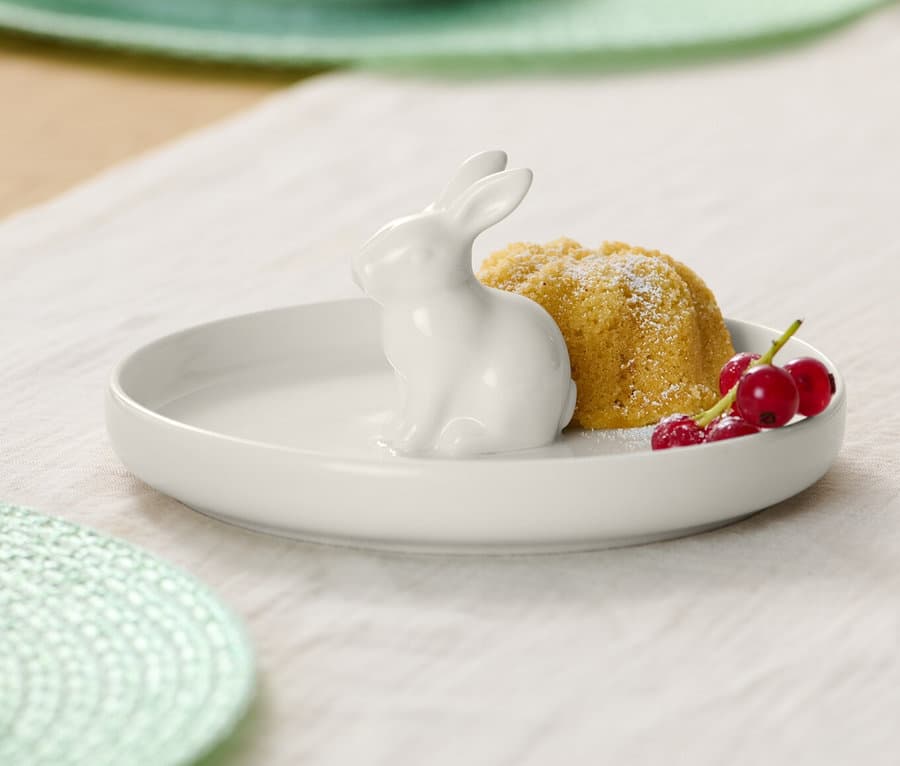 Teller mit Osterhase